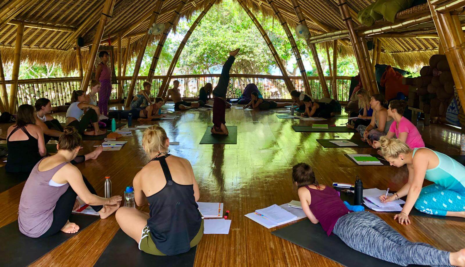 Discover the Top Yoga Retreats in Bali for All Types of Travelers in 2023